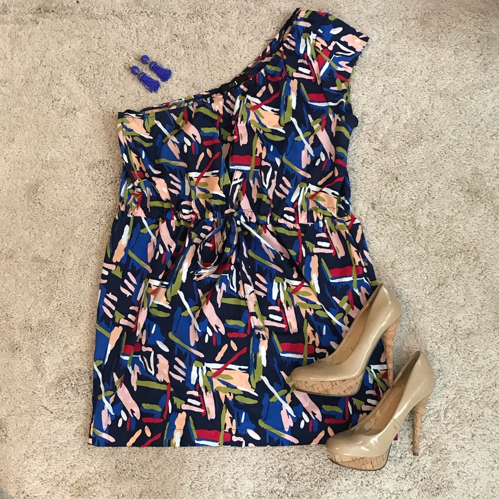 🔥 One shoulder dress